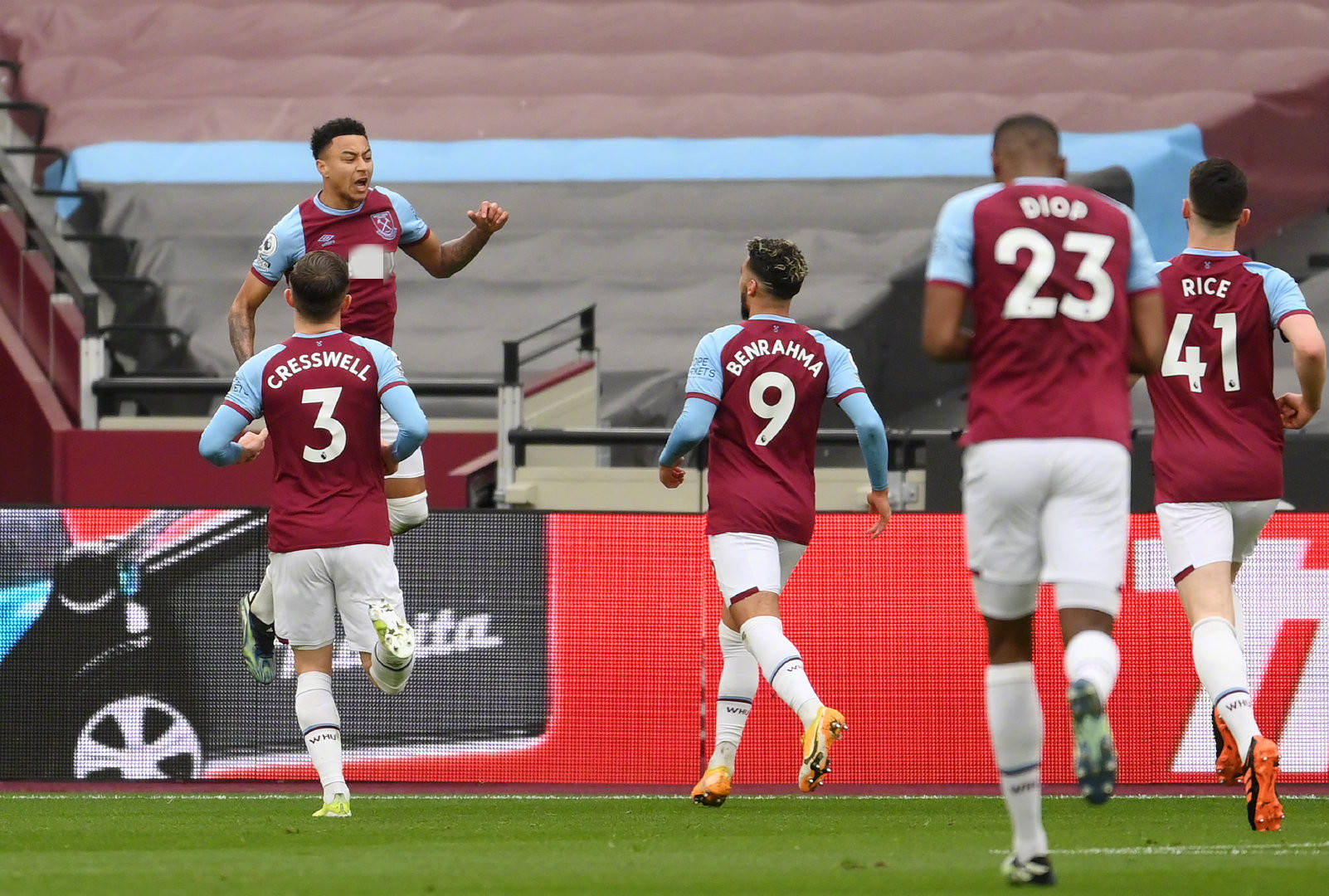 在欧洲足坛 在欧洲足坛